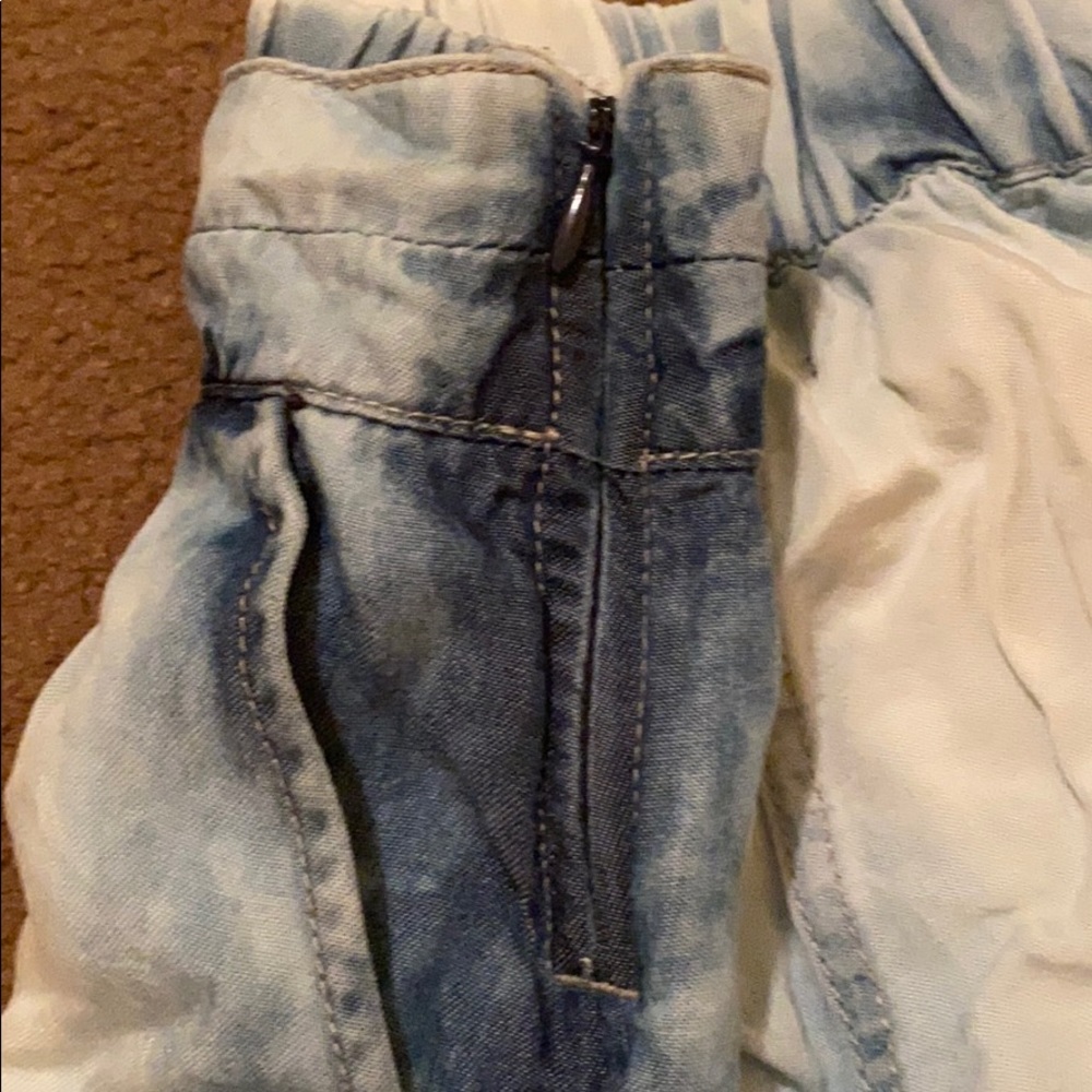 Soft Shorts - Picture 3 of 3